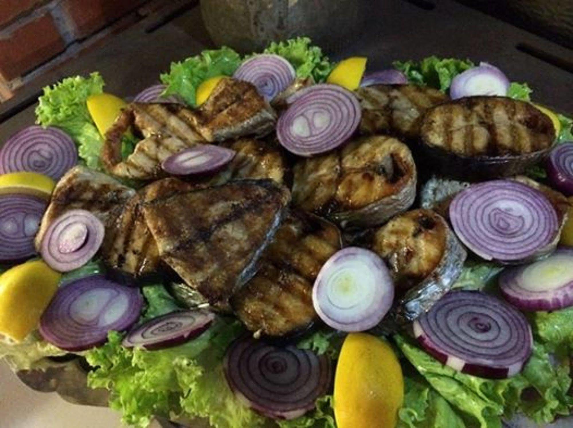 Geyikli Herrara 外观 照片